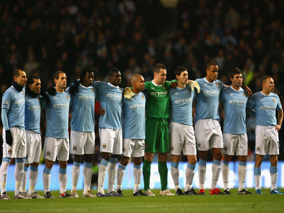 意甲战报：伊尔迪兹双响，孔塞桑屡失良机，尤文2-1卡利亚里（意甲焦点战：伊尔迪兹梅开二度，孔塞桑挥霍良机，尤文2-1险胜卡利亚里）