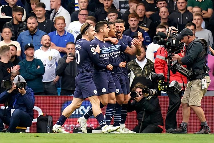 麦卡利斯特二哥：我们个子不高也不快，但总有办法取得成功