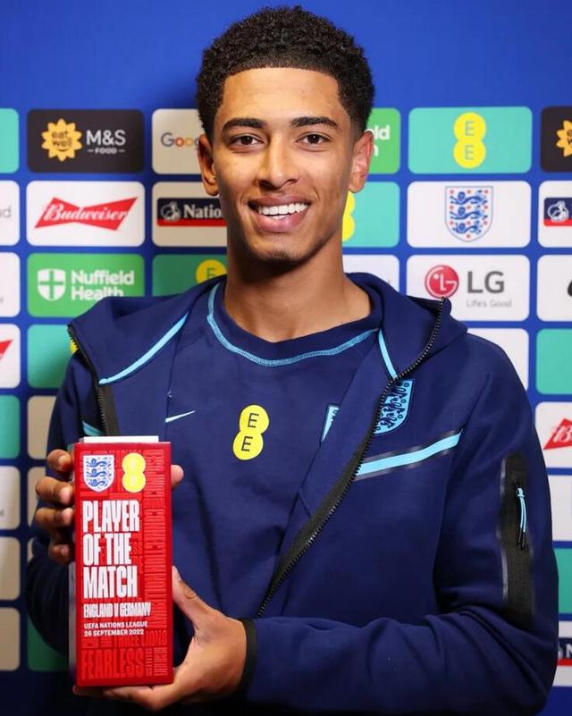 记者：19岁巴西前锋艾莉森渴望加盟维拉，后者报价超1000万镑