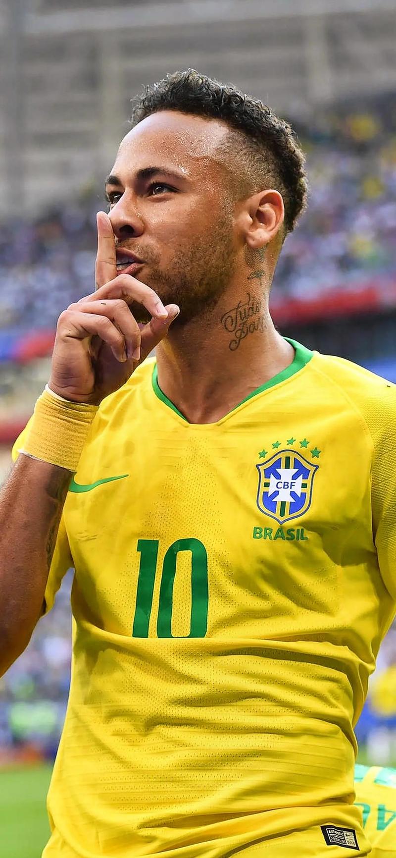 沙特体育界人士：梅西曾想在MLS休赛期来沙特踢球，但被拒绝